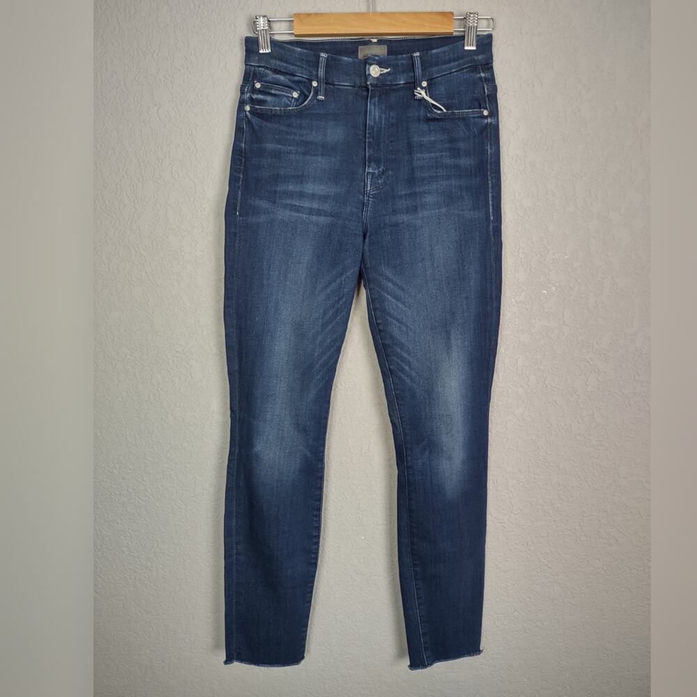 MOTHER High Waisted Looker Ankle Fray Jeans Tongue and Chic Size 26 - Picture 2 of 16